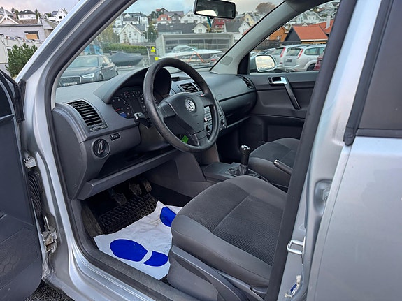 Volkswagen Polo Cross 15 of 23