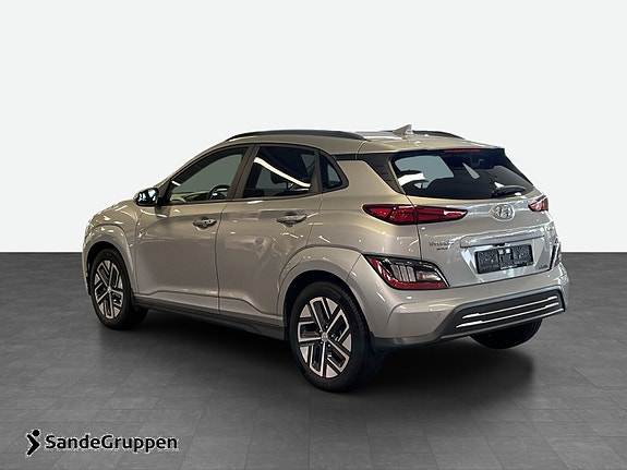 Hyundai Kona 3 of 5