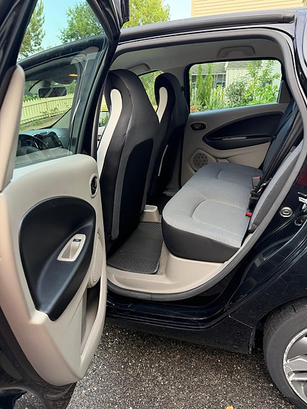 Renault Zoe 8 of 10