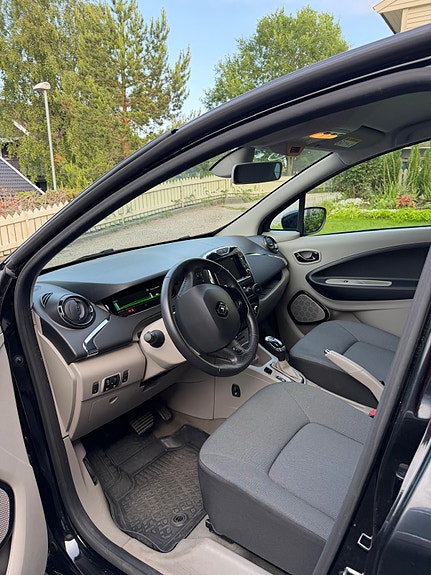 Renault Zoe 6 of 10