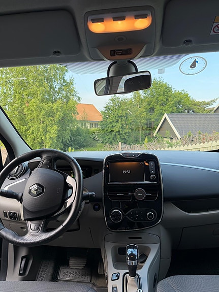 Renault Zoe 7 of 10