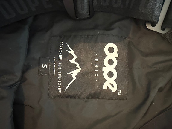 Product image 9 of 9