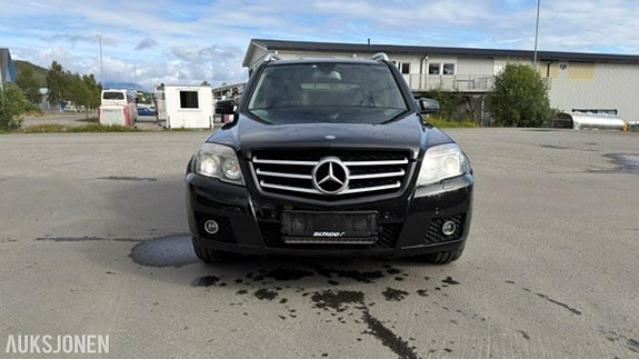 Mercedes-Benz glk 2 of 5