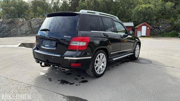 Mercedes-Benz glk 3 of 5