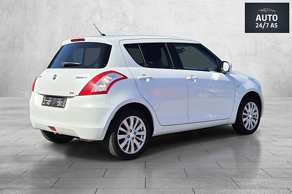 Suzuki Swift 9 of 29
