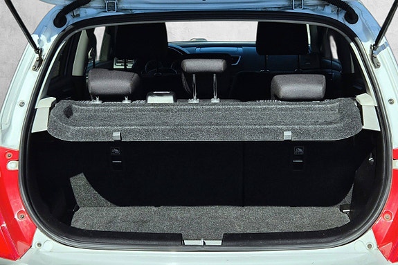 Suzuki Swift 22 of 29