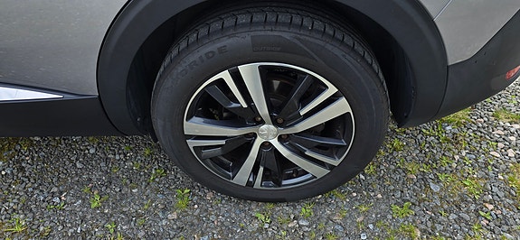 Peugeot 5008 12 of 13