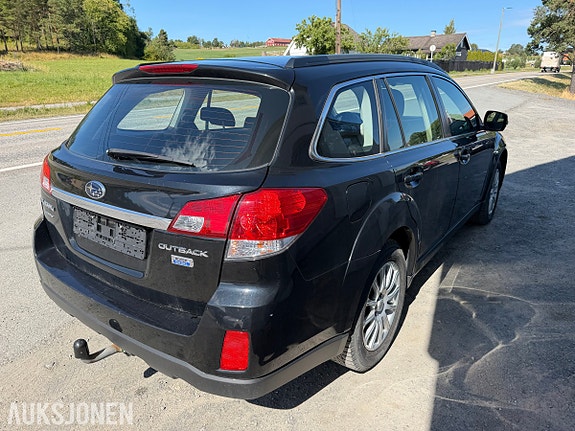 Subaru Outback 5 of 5