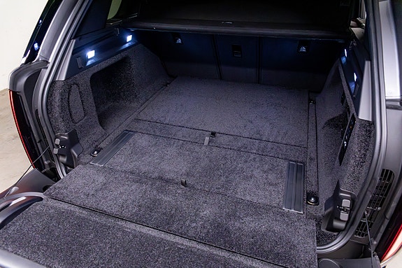 Land Rover Range Rover 13 of 30