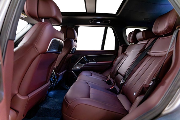 Land Rover Range Rover 5 of 30