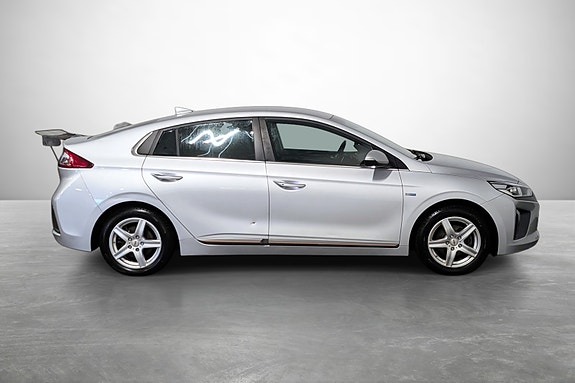Hyundai IONIQ 5 of 25