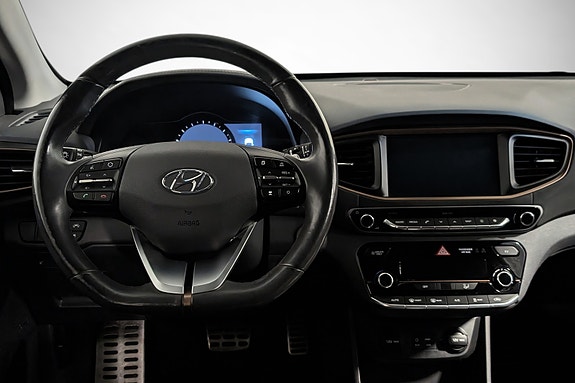 Hyundai IONIQ 14 of 25