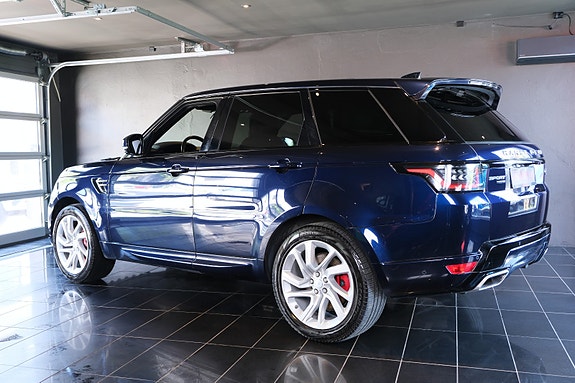Land Rover Range Rover Sport 2 of 5
