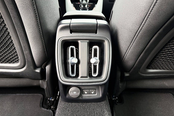 Polestar 2 27 of 29
