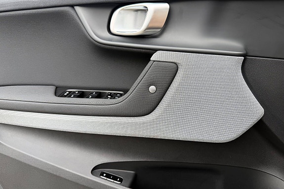 Polestar 2 26 of 29