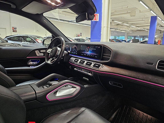Mercedes-Benz GLE350 de 13 of 30