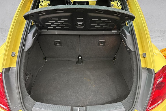 Volkswagen Beetle 18 of 22