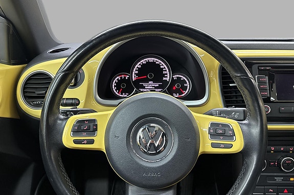 Volkswagen Beetle 12 of 22