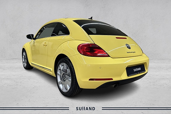 Volkswagen Beetle 3 of 22