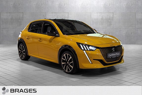 Peugeot e-208 7 of 22