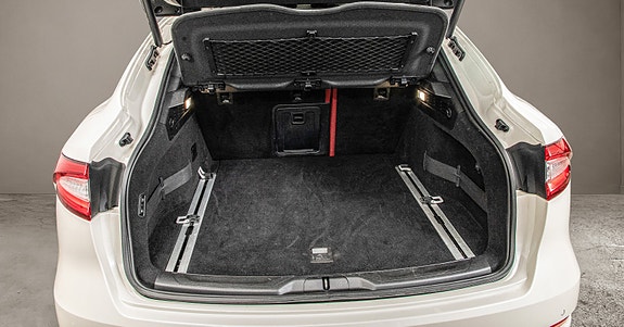 Maserati Levante 11 of 30