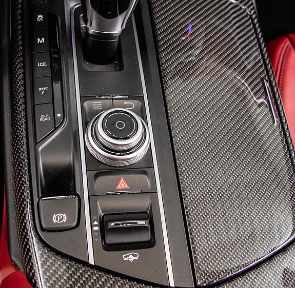 Maserati Levante 29 of 30