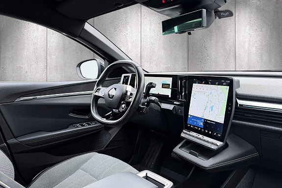 Renault Megane E-Tech 12 of 21