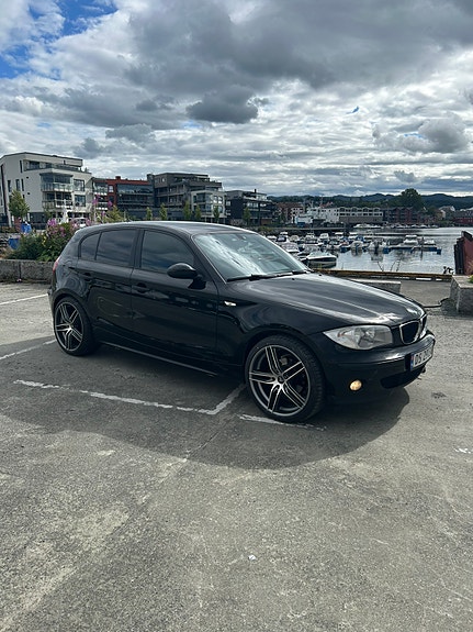 BMW 118d 10 of 15