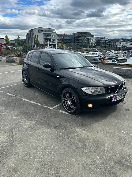 BMW 118d 3 of 15
