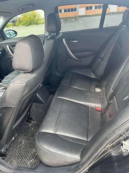 BMW 118d 15 of 15