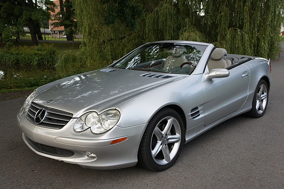 Mercedes-Benz SL500 15 of 30