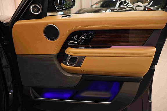 Land Rover Range Rover 12 of 30
