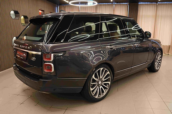 Land Rover Range Rover 8 of 30
