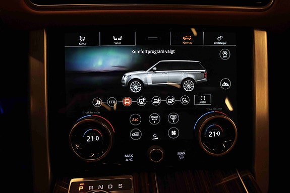 Land Rover Range Rover 29 of 30
