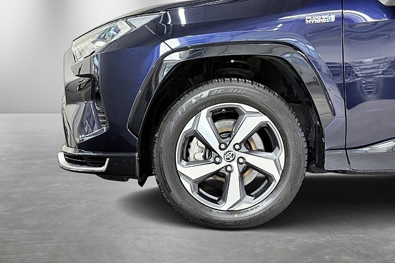 Toyota RAV4 13 of 30