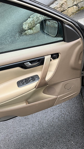 Volvo S60 7 of 11