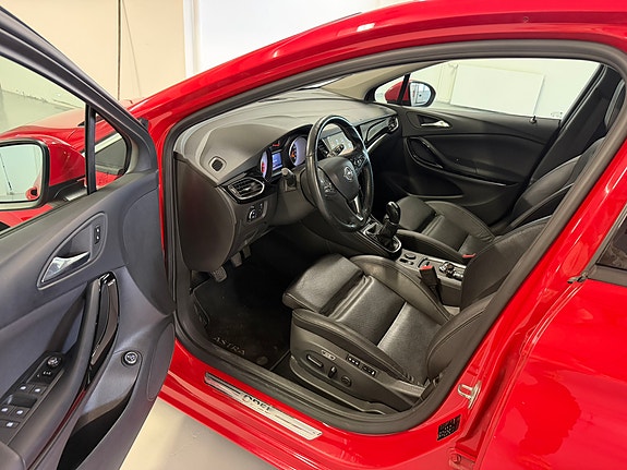 Opel Astra 5 of 5