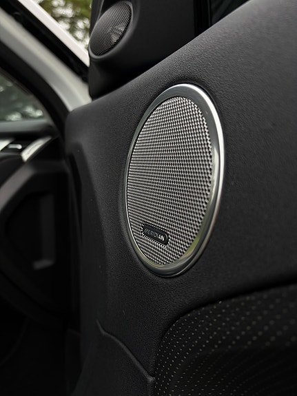 Land Rover Range Rover 9 of 14