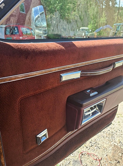 Buick Le Sabre 6 of 9