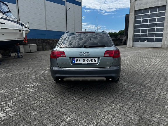 Audi A6 allroad 7 of 18