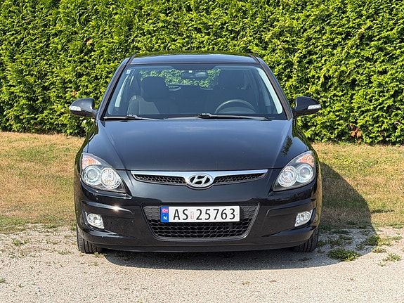 Hyundai i30 3 of 5