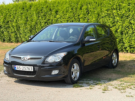 Hyundai i30 4 of 5
