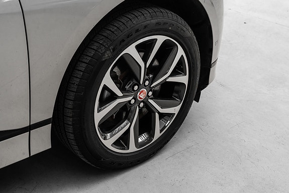 Jaguar I-PACE 9 of 30