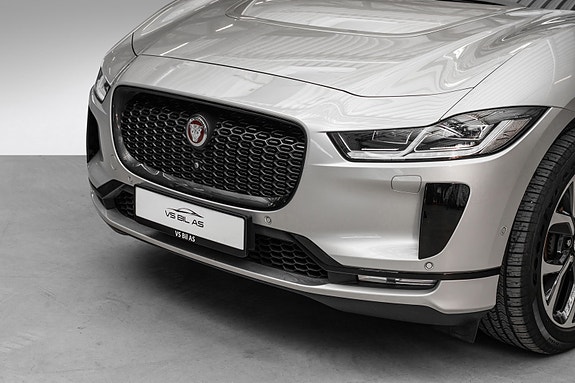 Jaguar I-PACE 7 of 30