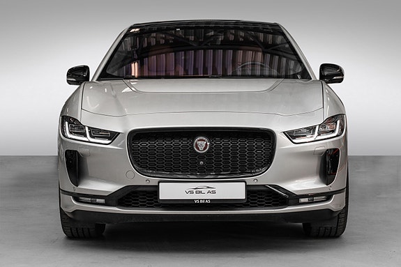 Jaguar I-PACE 3 of 30