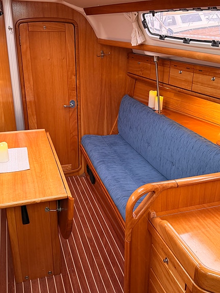 Bavaria 31 Cruiser 2008 | Velholdt | B&G | Autopilot | Dokumentert vedlikehold 14 of 30