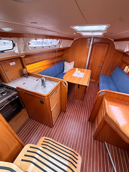Bavaria 31 Cruiser 2008 | Velholdt | B&G | Autopilot | Dokumentert vedlikehold 11 of 30