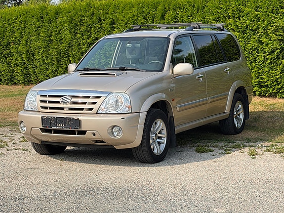 Suzuki Grand Vitara 4 of 5