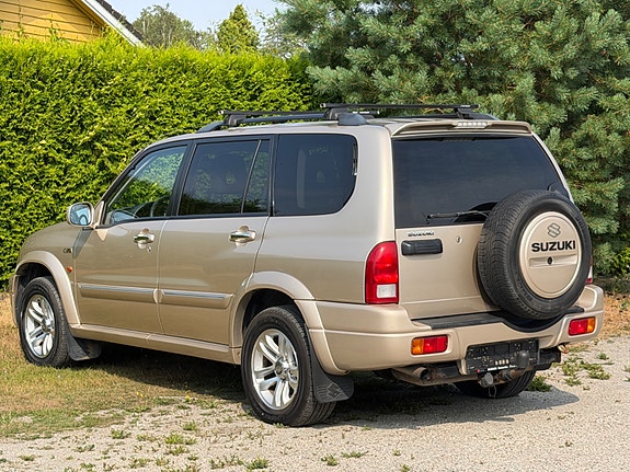 Suzuki Grand Vitara 5 of 5
