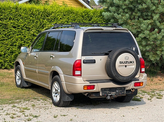 Suzuki Grand Vitara 6 of 18